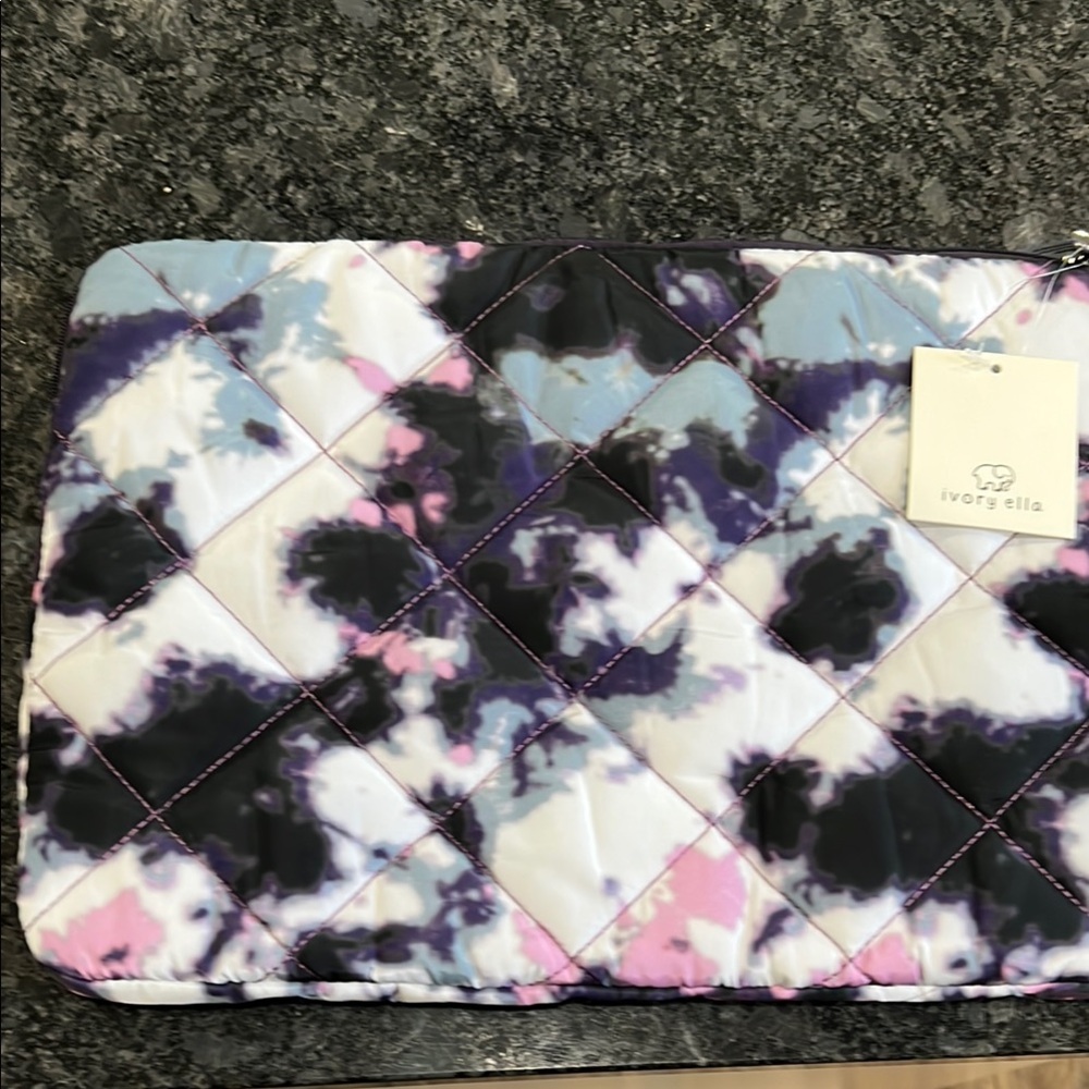 Ivory Ella Tie-Dye Quilted Sleeve - Purple, Pink, White